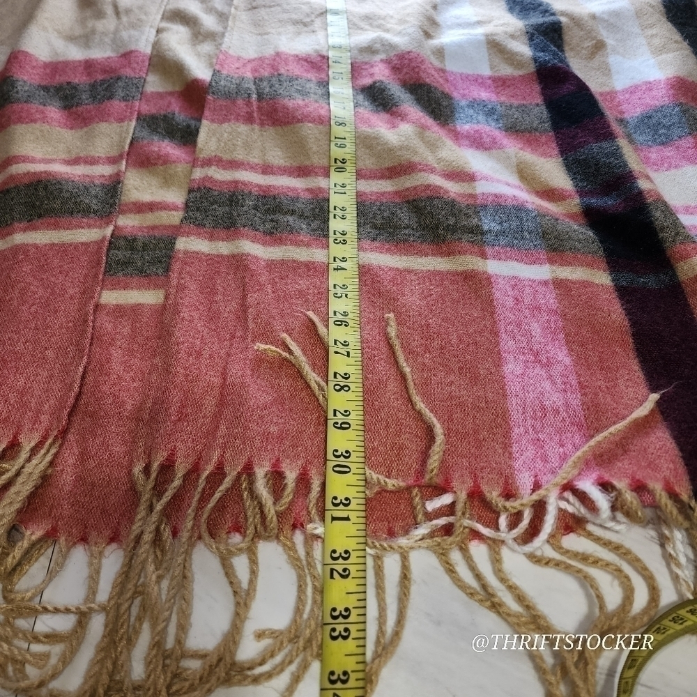 Woolrich blanket wrap - Picture 3 of 7